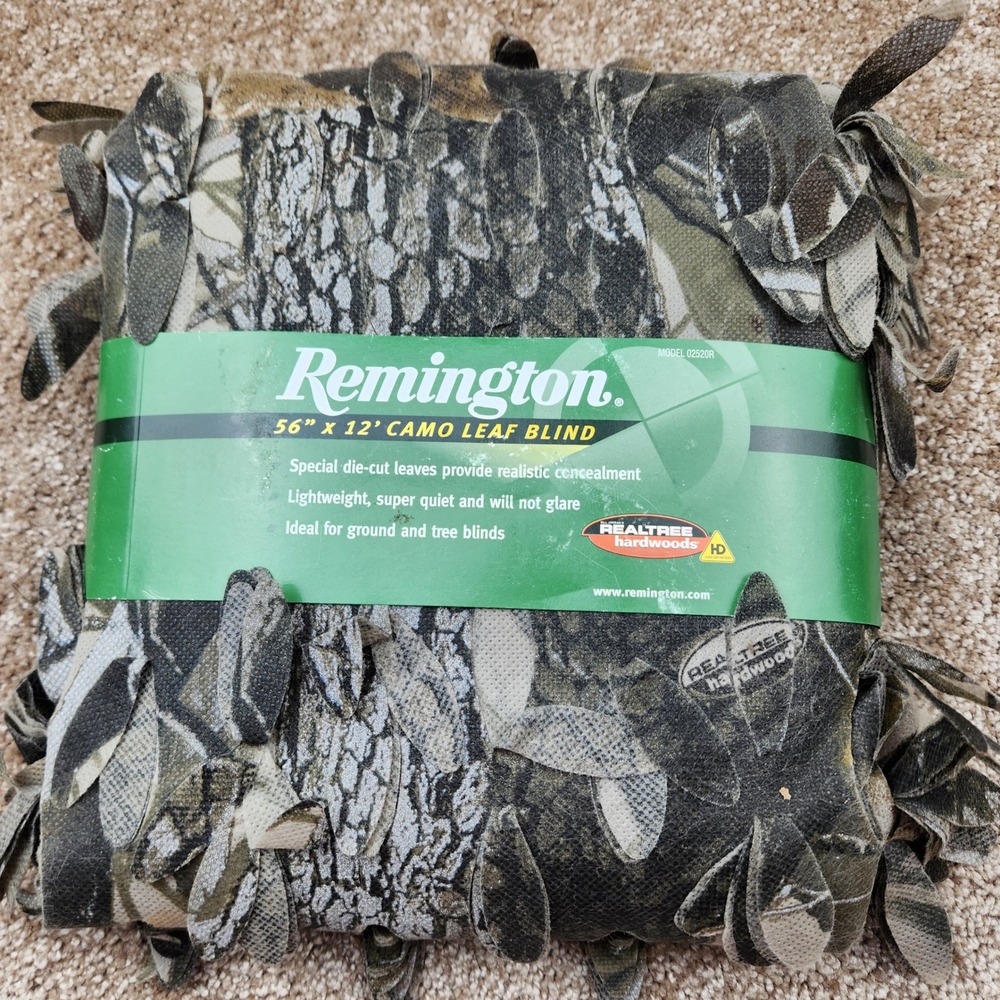 Remington 56in x 12ft Camo Leaf Blind Realtree Hardwoods HD Hunting Cover 02520R